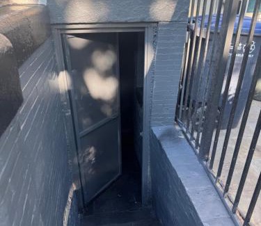 Columbia Heights Apartment | Lovely Remodeled 2bdrm Basement Home