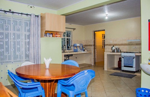 Nanyuki House | Lovely Spacious 3-Bed All EnSuite House in Nanyuki