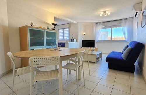 Frejus Port Apartment | Lovely spacious nest in Port Fréjus