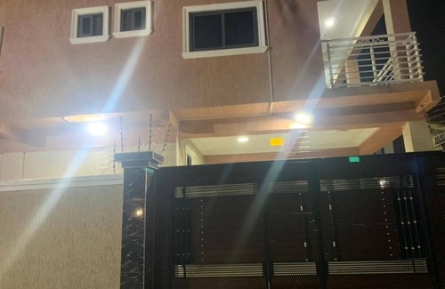 Mile 11 Apartment | Lovely spacious room in Accra