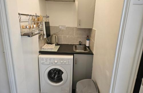 Reading House | Lovely studio flat