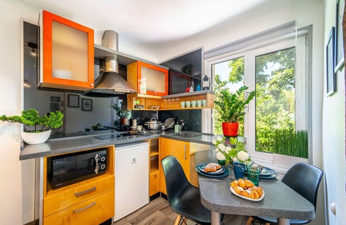 Zemgale Suburb Apartment | Lovely Studio with delicate touches to deliver the perfect Home Feeling