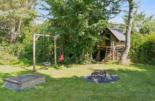 Store Kongsmark House | Lovely Summer House Close To Stillinge Beach