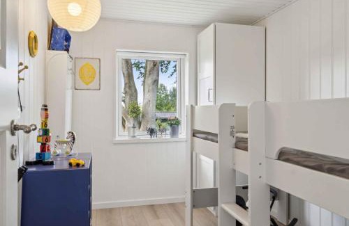 Store Kongsmark House | Lovely Summer House Close To Stillinge Beach