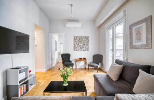 Pangrati Apartment | Lovely Sunlit Central Athens 2 Bedroom 2 Bathroom Condo