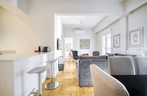 Pangrati Condo | Lovely Sunny Central Athens 2 Bedroom 2 Bathroom