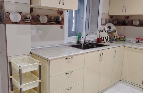 Skikda Apartment | Lovely, sunny f3 with garage for one-car parking