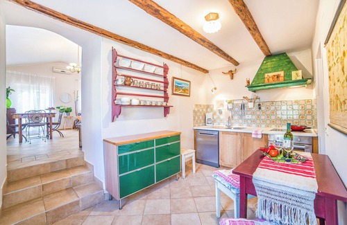 Radini Villa | Lovely traditional house Casa Oliva with private pool