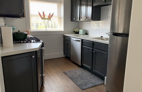 Hollywood Hills West Apartment | Lovely unit in heart of Hollywood