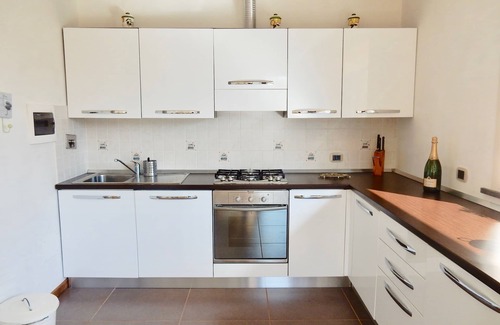 Lido di Camaiore Villa | Lovely villa for 7 people close to the beaches, at 20 min from Lucca and Pisa.