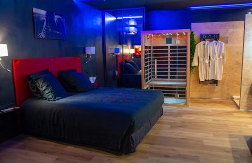 Cros-de-Cagnes Apartment | LoveRoom#1 by Pimente ton couple