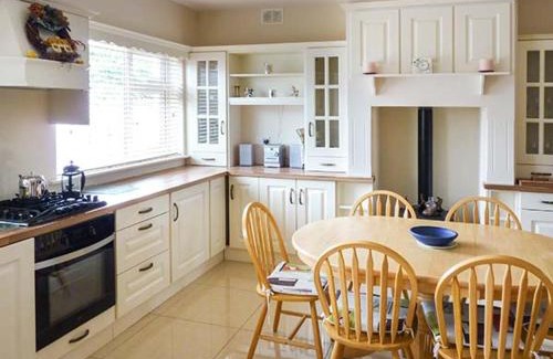 Kilkenny House | Lovers' Lodge