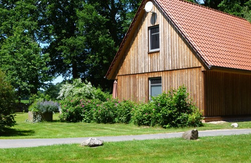 Hunzingen House | Lovingly furnished holiday home to relax