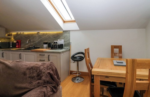Orton Cottage | LOW FOLD COTTAGE, family friendly, with hot tub in Orton