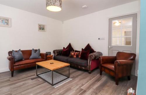 Chipping House | Low Orchard House