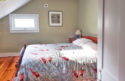 Florence House | Low-scent, lovely historic mill house