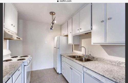 Fairway Park Condo | Lower 2 bedroom 2 bathroom condoAt great location!