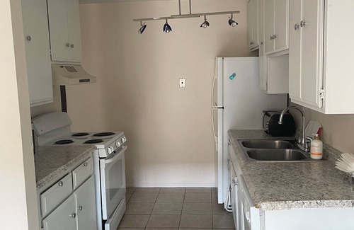Fairway Park Condo | Lower 2 bedroom 2 bathroom condoAt great location!