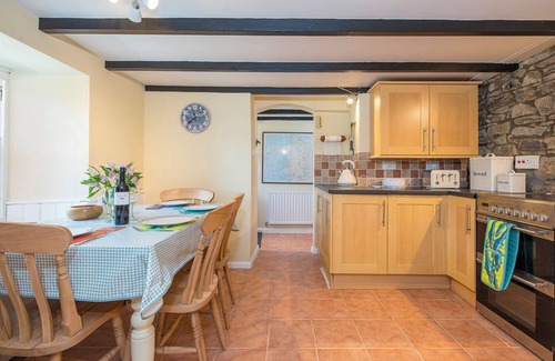 St Brides Cottage | Lower Lochvane, Holiday Cottage Lochvane, nr Solva, Sleeps 4, 2 bedrooms, bathrooms