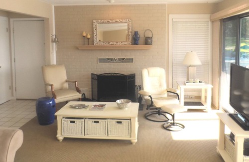 North Shore Condo | Lower summer Rates at a Spectacular Waterfront Resort. Come have fun