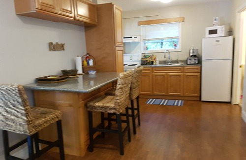 Crystal Beach Cottage | LOWEST PRICE, 2 STUNNING EQUIPPED HOMES, CRYSTAL BEACH FORT ERIE ONTARIO, CANADA