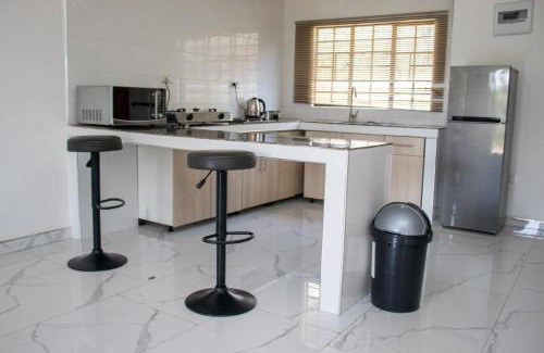 Central Apartment | Lowin Suites-One-Bed Apartments
