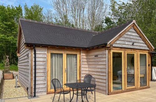 Kingstone House | Loxford Lodge - Uk47304