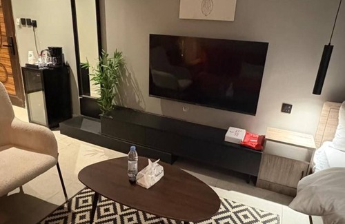 Riyadh Apartment | LP74.3 Modern Studio in Al Malqa