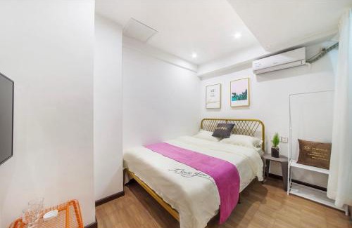 Yuzhong Apartment | Lsles Designer River View B&B