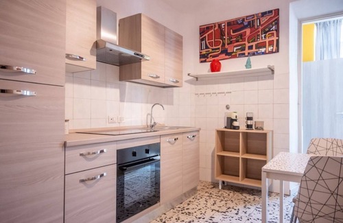 Tuscolano Apartment | Lt Panella Yellow Pop lovely apartment