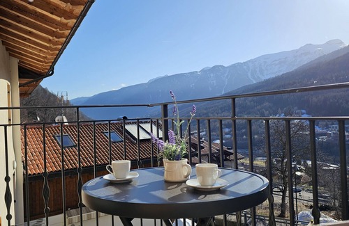 Mezzana Apartment | Luca Mezzana House