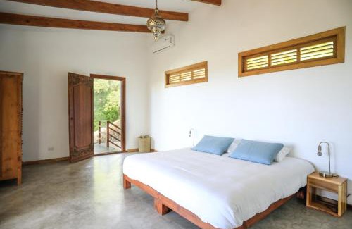 Playa Santa Teresa Bed & Breakfast | Lucero