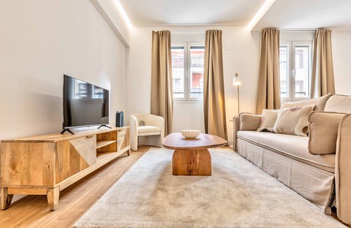 Salamanca Apartment | Luces III apartment in Madrid