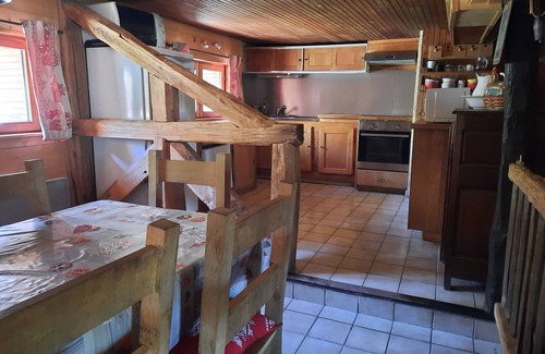 Gouaux-de-Luchon House | LUCHON 10mn away CHALET DE CHARME GRANGE 3* (charming chalet)