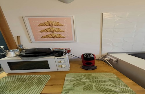 Pigneto Apartment | Lucian dreams in roma