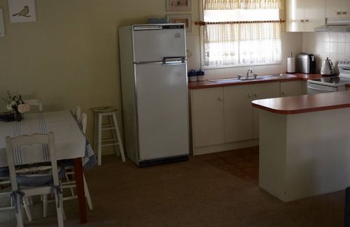 Burrawang Cottage | Lucindale lovely cottage garden