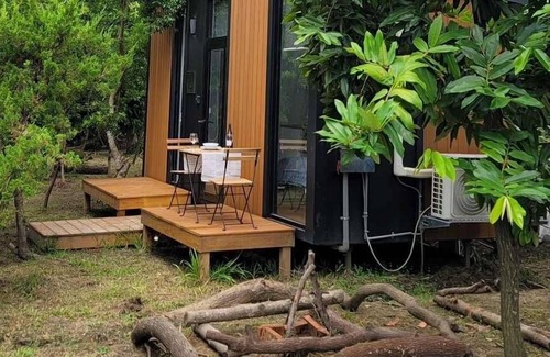 East District House | Luck House 1 by Tiny Away (幸運小屋1)