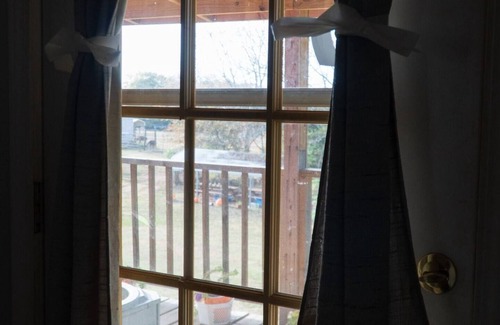 Townville Apartment | Lucky Acres Farm, Townville Apartment.