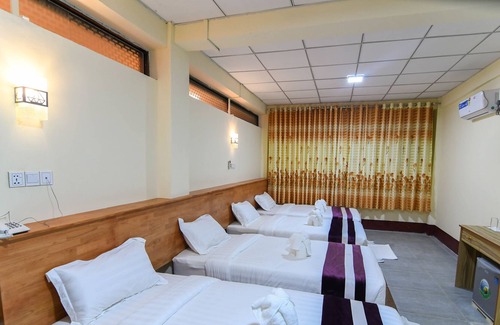Chaung Thar Hotel | Lucky Land Hotel