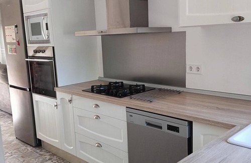 L'Olivereta Apartment | Lucrecia Bori