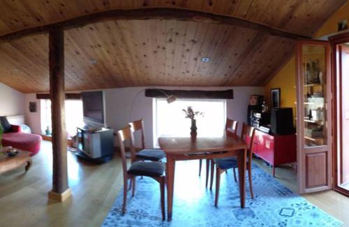 Enciso House | Lugares Comunes. Poyales.