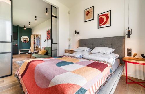 Ryn Apartment | Luksusowy apartament Ryn Mazury Widok na Jezioro, Gorąca BALIA