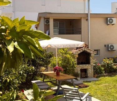 Gjerana Apartment | Lulu Garden