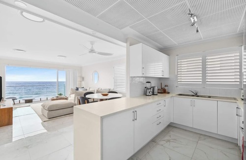 Narrabeen Apartment | Lume on the Shore A Stylish Oceanfront Getaway