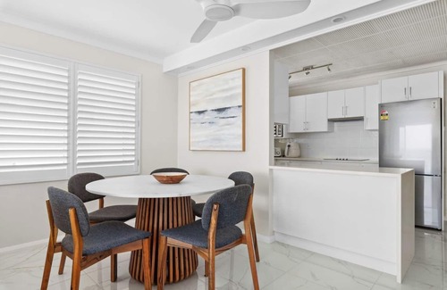 Narrabeen Apartment | Lume on the Shore A Stylish Oceanfront Getaway