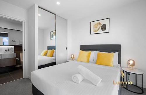 Melbourne Central Business District Apartment | Lumina Suites