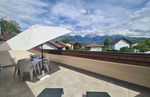 Cessenaz Apartment | Lumineux Appartement Avec Terrasse à 2 mn du lac