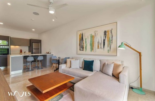 Luis Donaldo Colosio Condo | Luminous 1 Br. Steps away from the Beach