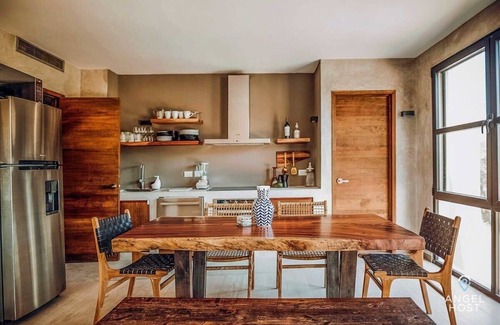 Zama Condo | Luminous 2-Story Suite w/Rooftop Pool & BBQ