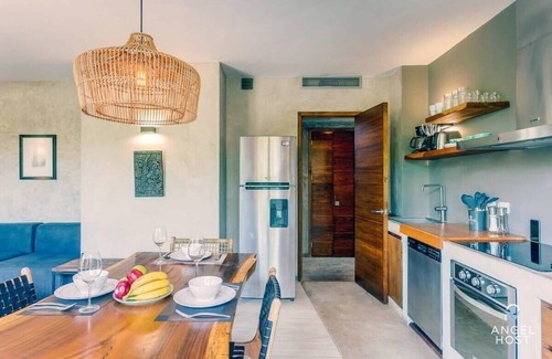 Zama Condo | Luminous 2-Story Suite w/Rooftop Pool & BBQ